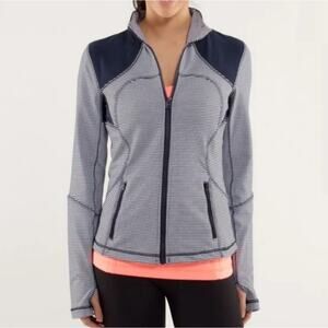 Lululemon Forme Jacket Inkwell Navy White Gingham Womens Size 6
